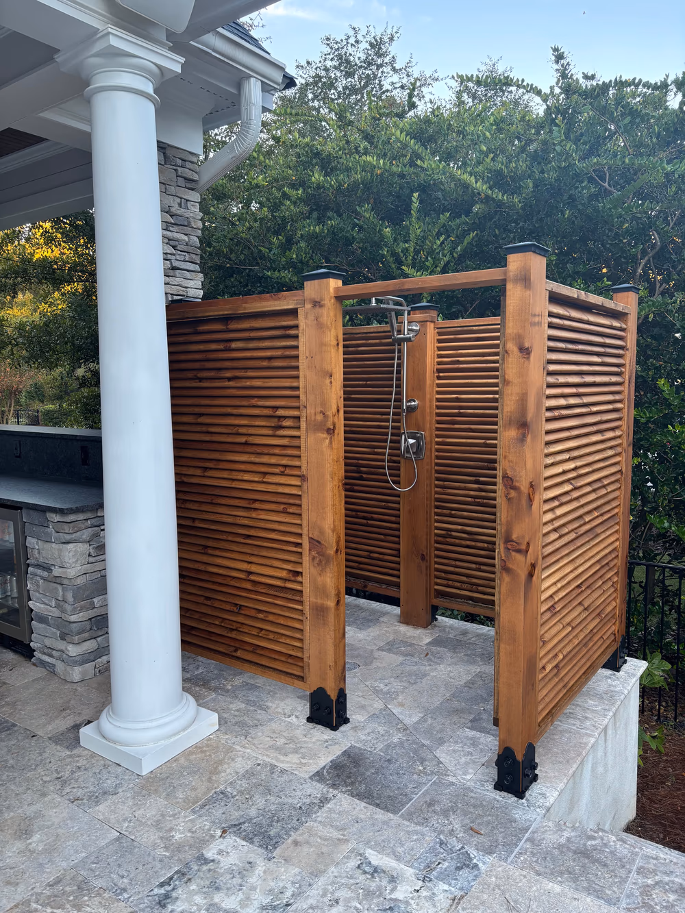 Outdoor shower installation